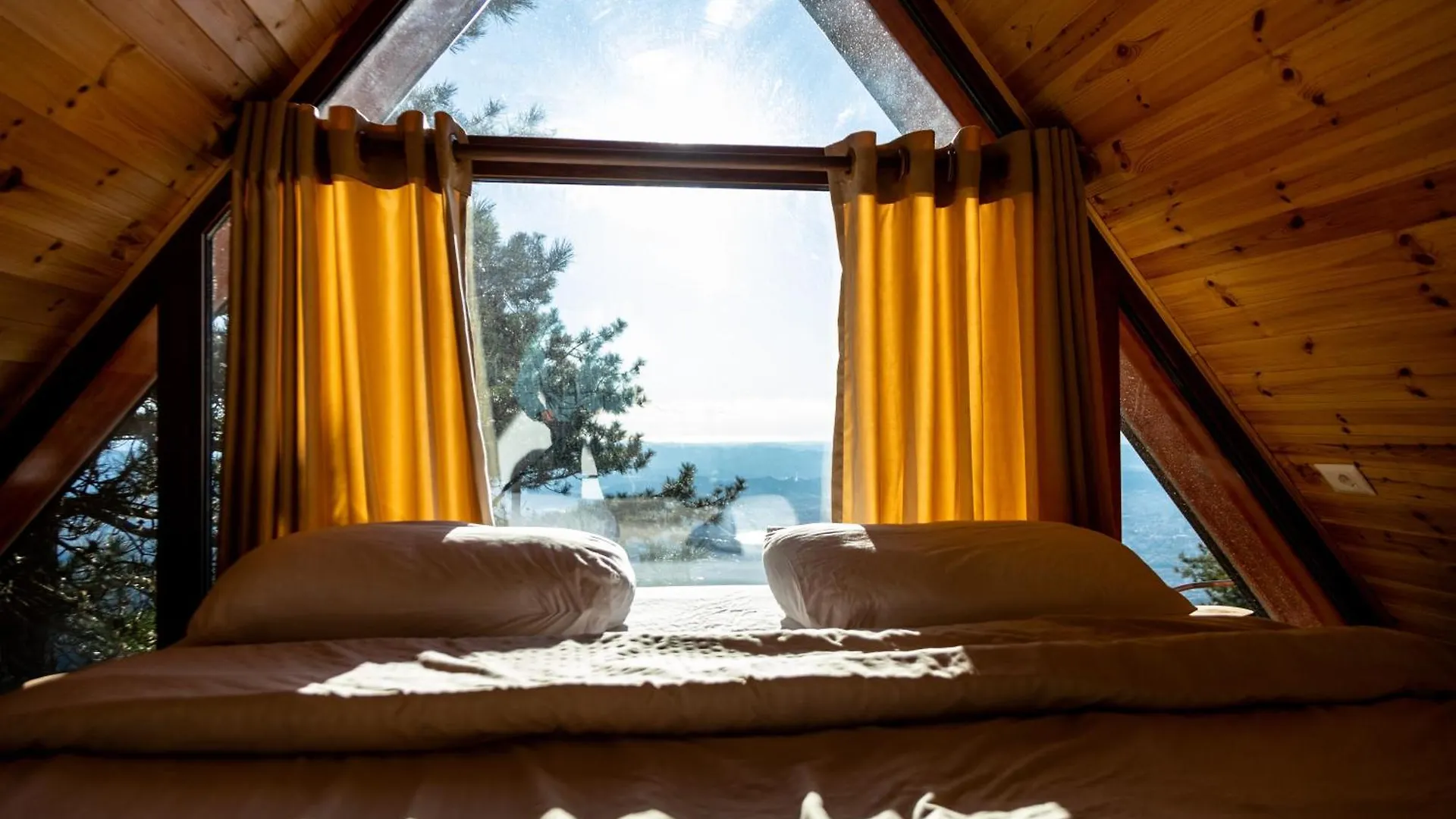 **** فندق Dajti Paradise Resort ألبانيا